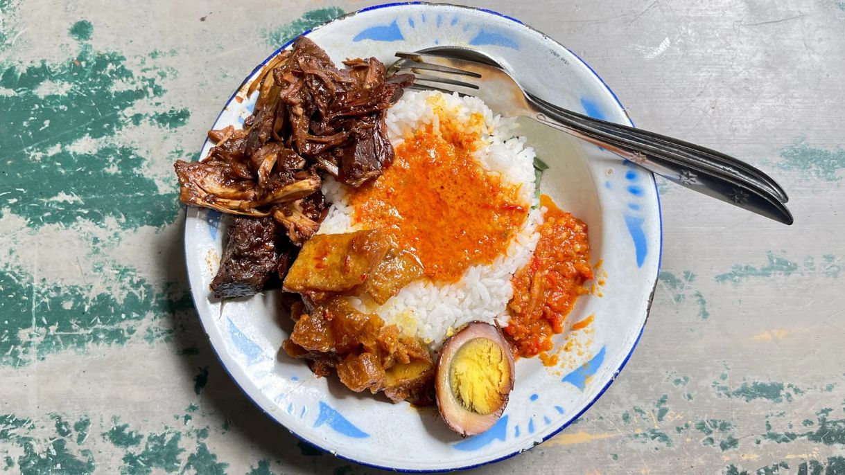 Nikmati Kopi Klotok Jogja